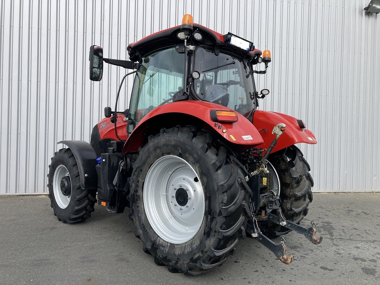 Traktor typu Case IH MAXXUM CVX 125, Gebrauchtmaschine v CINTHEAUX (Obrázok 4)