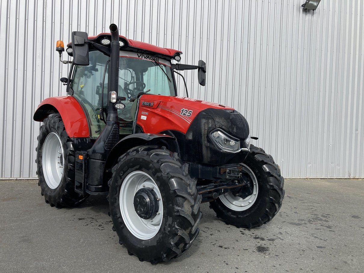 Traktor des Typs Case IH MAXXUM CVX 125, Gebrauchtmaschine in CINTHEAUX (Bild 2)