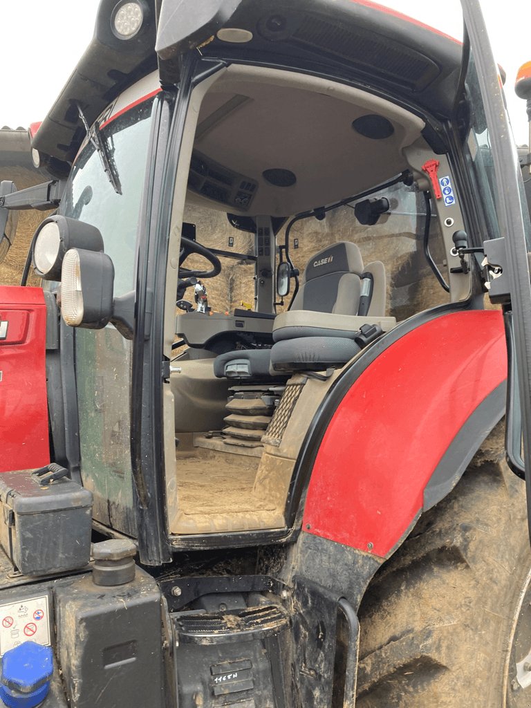 Traktor des Typs Case IH MAXXUM CVX 150, Gebrauchtmaschine in ISIGNY-LE-BUAT (Bild 3)