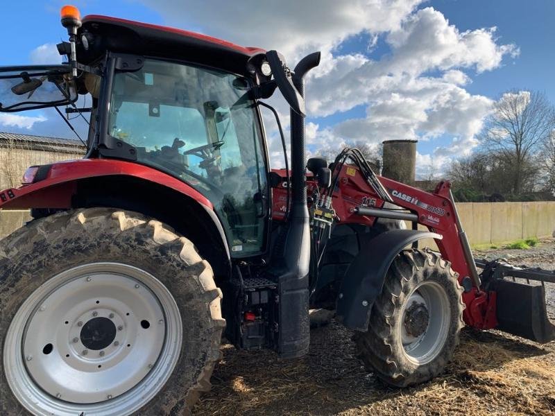 Traktor Türe ait Case IH MAXXUM115, Gebrauchtmaschine içinde ANTIGNY (resim 2)