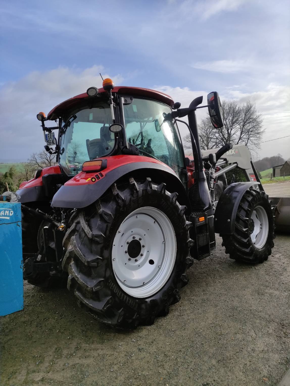 Traktor des Typs Case IH MAXXUM125MC, Gebrauchtmaschine in Le Horps (Bild 4)