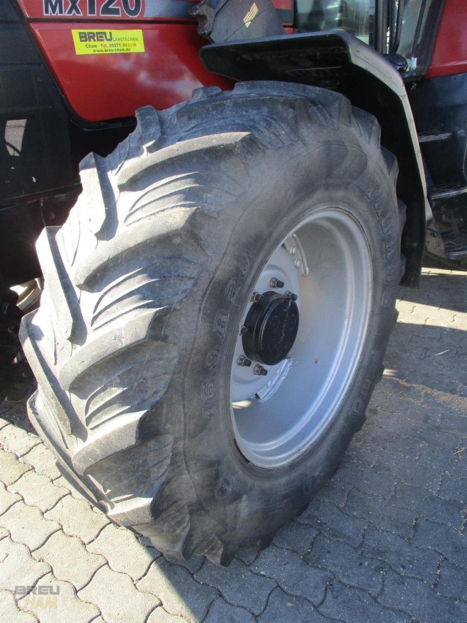 Traktor van het type Case IH MX 120, Gebrauchtmaschine in Cham (Foto 5)