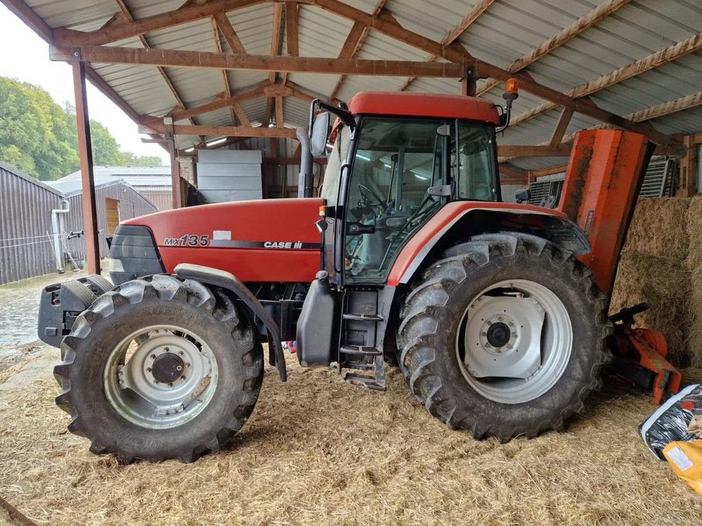 Traktor typu Case IH MX 135 MX 135, Gebrauchtmaschine w Wevelgem (Zdjęcie 1)