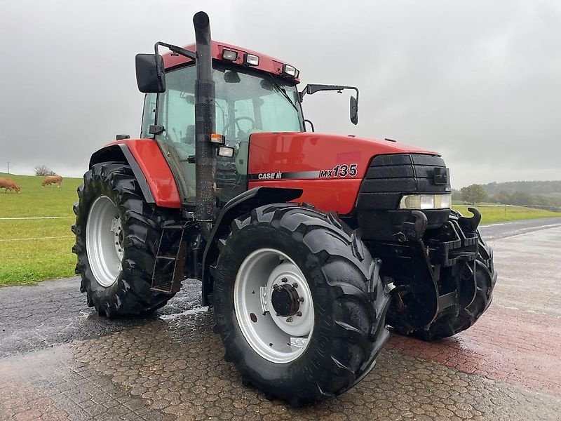 Traktor des Typs Case IH MX 135, Gebrauchtmaschine in Steinau  (Bild 2)