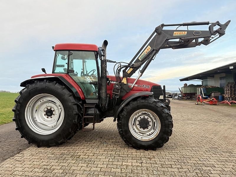 Traktor van het type Case IH MX135 mit Frontlader, Gebrauchtmaschine in Steinau  (Foto 3)