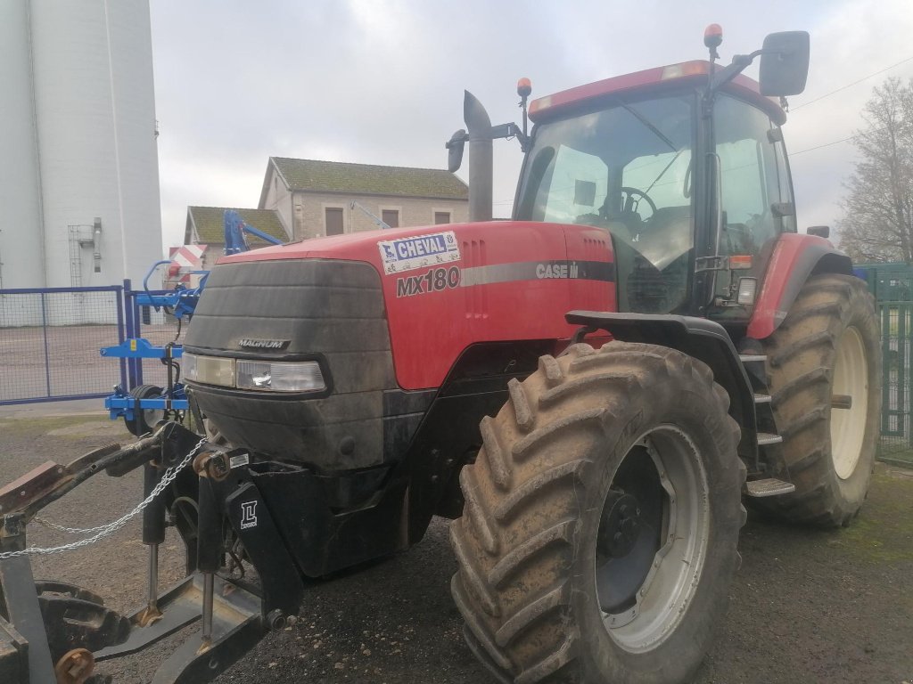 Traktor typu Case IH MX180, Gebrauchtmaschine w Gondrecourt-le-Château (Zdjęcie 1)