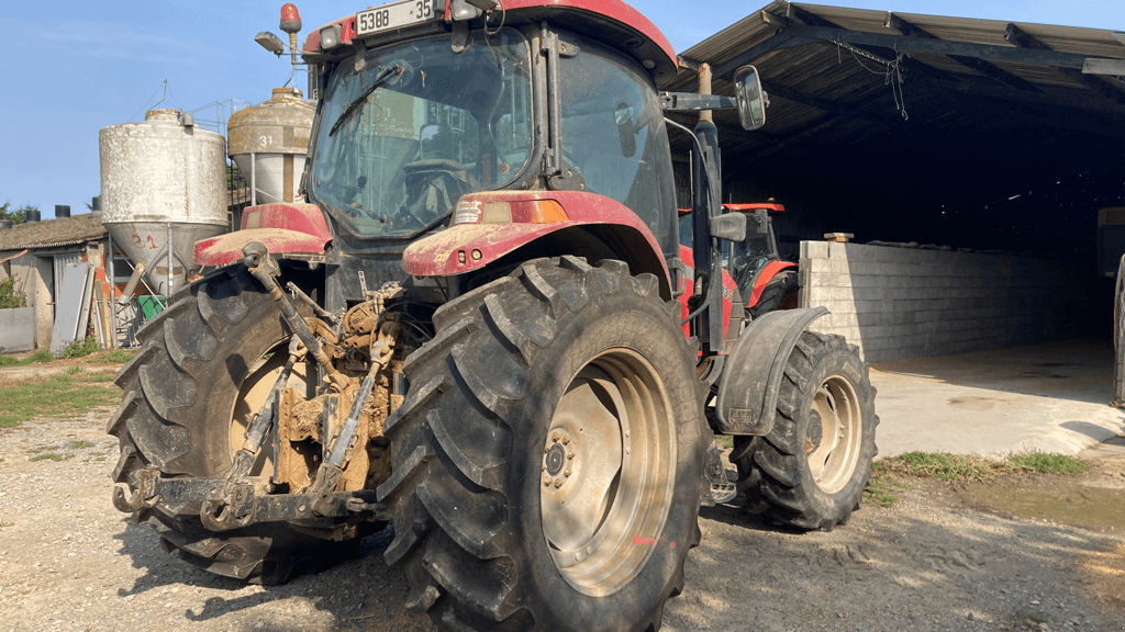 Traktor Türe ait Case IH MXU 135, Gebrauchtmaschine içinde TREMEUR (resim 2)