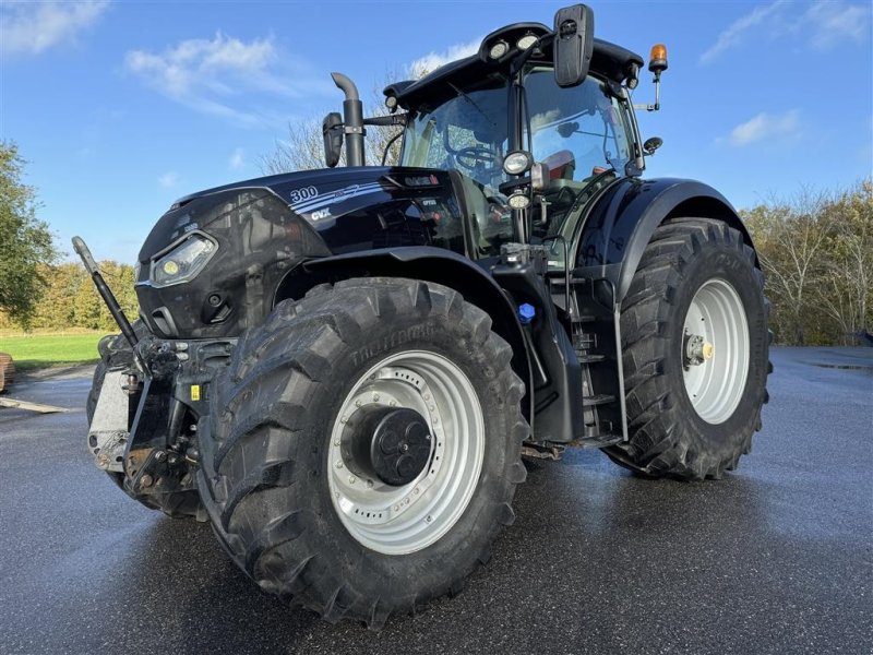 Traktor of the type Case IH Optum 300 CVX BLACK EDITION MED AUTOSTYRING!, Gebrauchtmaschine in Nørager (Picture 1)