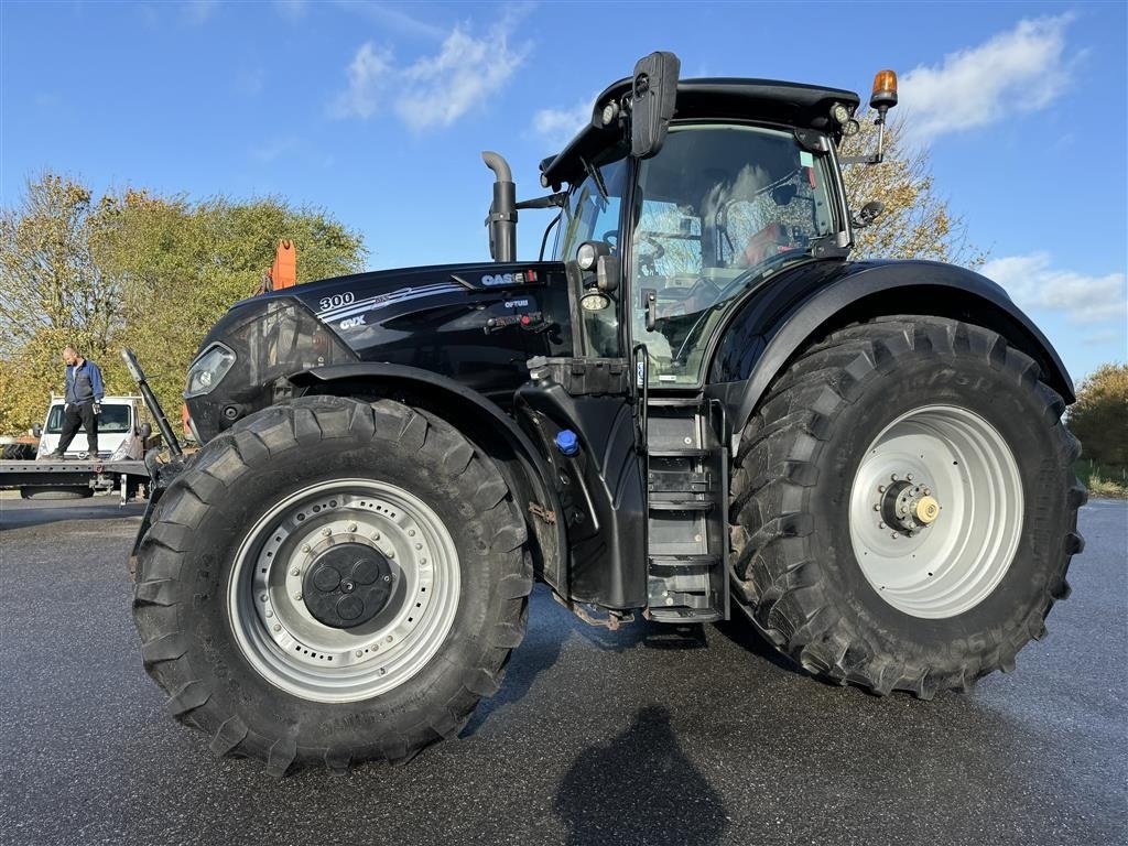 Traktor of the type Case IH Optum 300 CVX BLACK EDITION MED AUTOSTYRING!, Gebrauchtmaschine in Nørager (Picture 2)