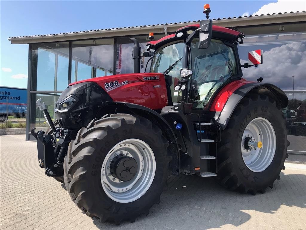 Traktor типа Case IH Optum 300 CVX Connect, Gebrauchtmaschine в Aalborg SV (Фотография 2)