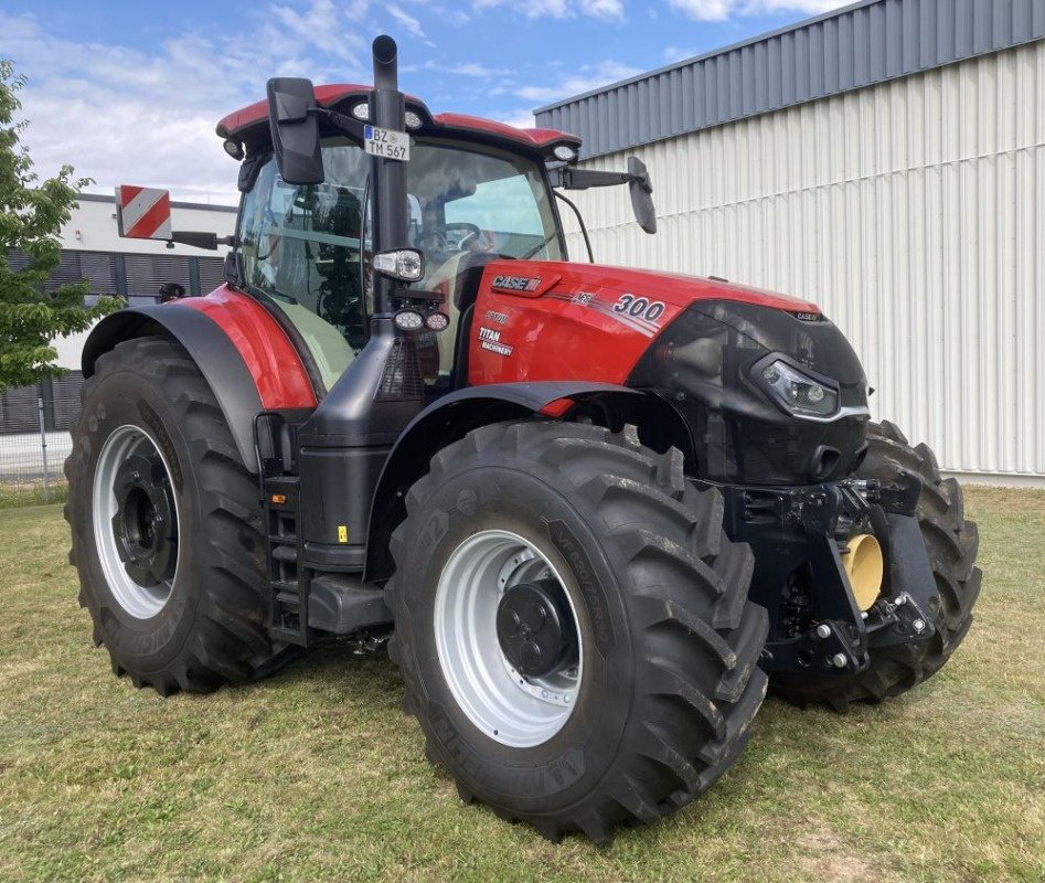 Traktor van het type Case IH Optum 300 CVX Drive, Neumaschine in Bad Freienwalde (Foto 1)