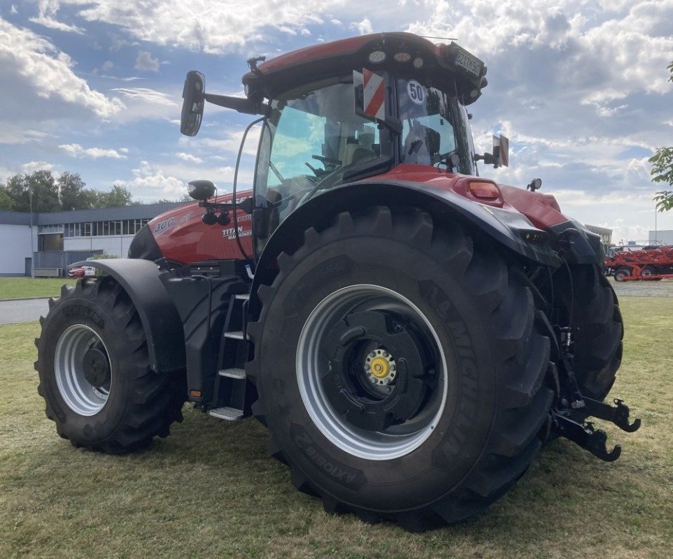 Traktor van het type Case IH Optum 300 CVX Drive, Neumaschine in Bad Freienwalde (Foto 4)