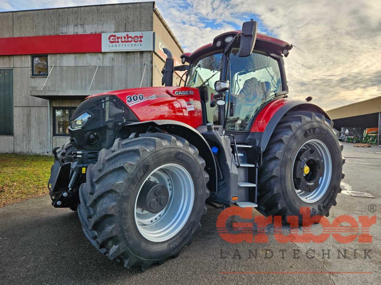 Traktor от тип Case IH Optum 300 CVX Drive, Gebrauchtmaschine в Ampfing (Снимка 1)