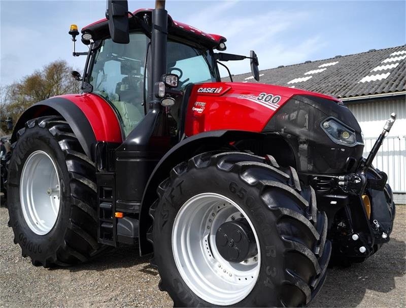 Traktor des Typs Case IH Optum 300 CVX, Gebrauchtmaschine in Aalborg SV (Bild 2)