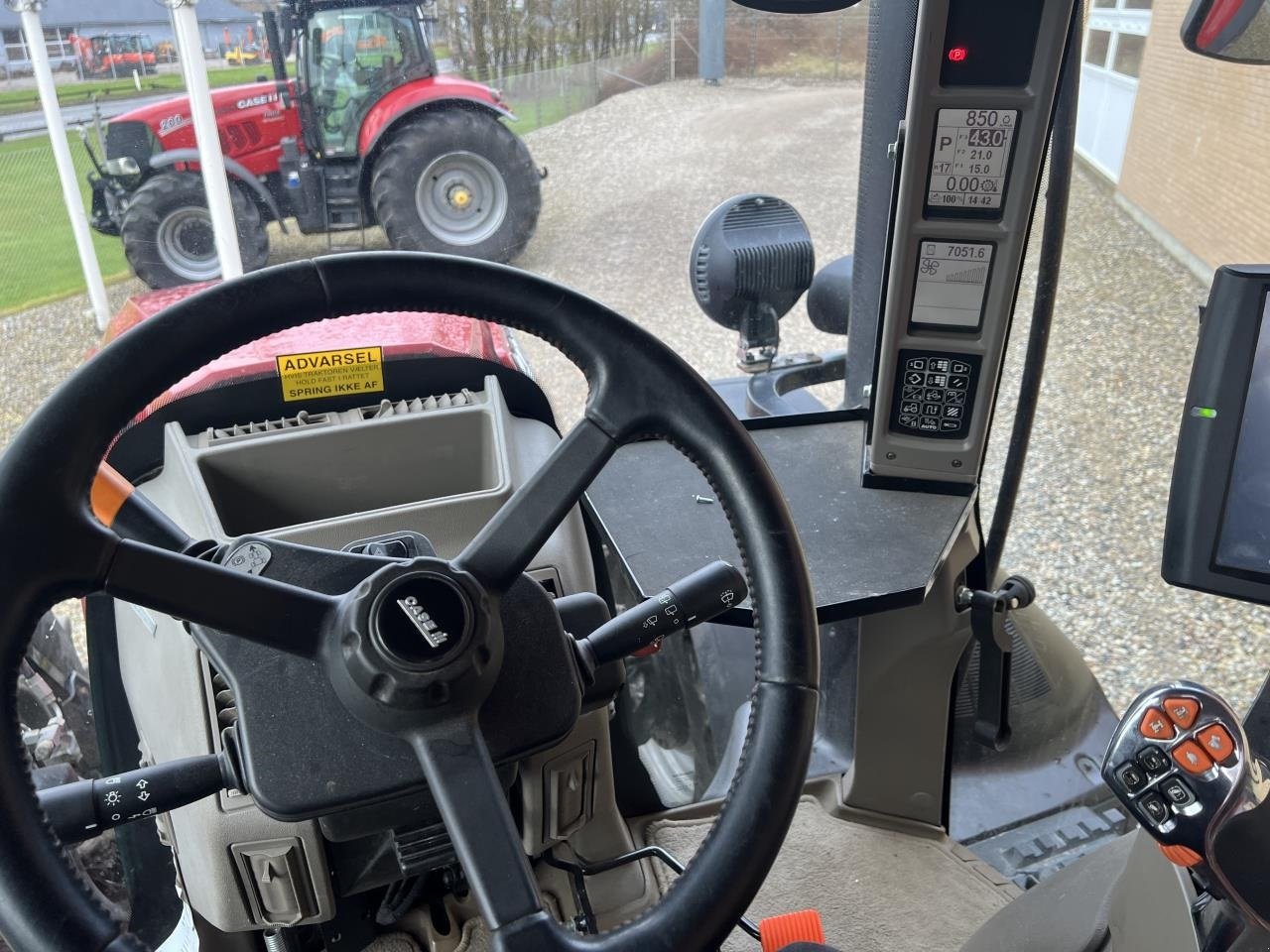 Traktor van het type Case IH OPTUM 300 CVX, Gebrauchtmaschine in Viborg (Foto 6)