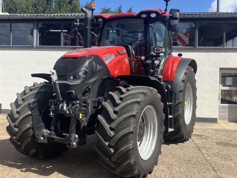 Traktor of the type Case IH OPTUM 300 CVXDRIVE, Gebrauchtmaschine in Glamsbjerg (Picture 1)