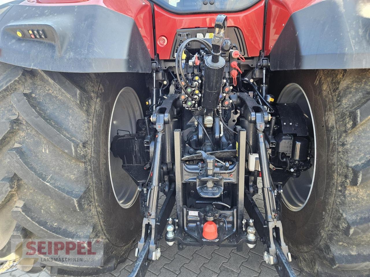 Traktor des Typs Case IH OPTUM 340 CVX, Neumaschine in Groß-Umstadt (Bild 4)