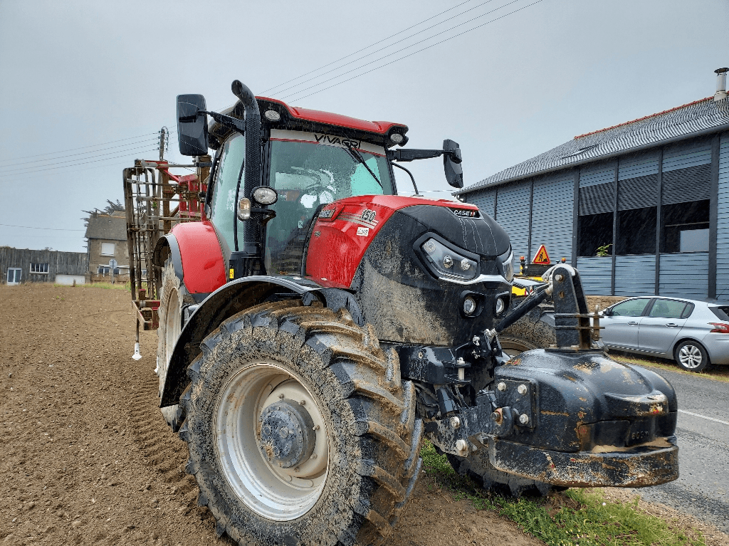 Traktor типа Case IH PUMA 150 MULTICONTROLLER, Gebrauchtmaschine в CINTHEAUX (Фотография 1)