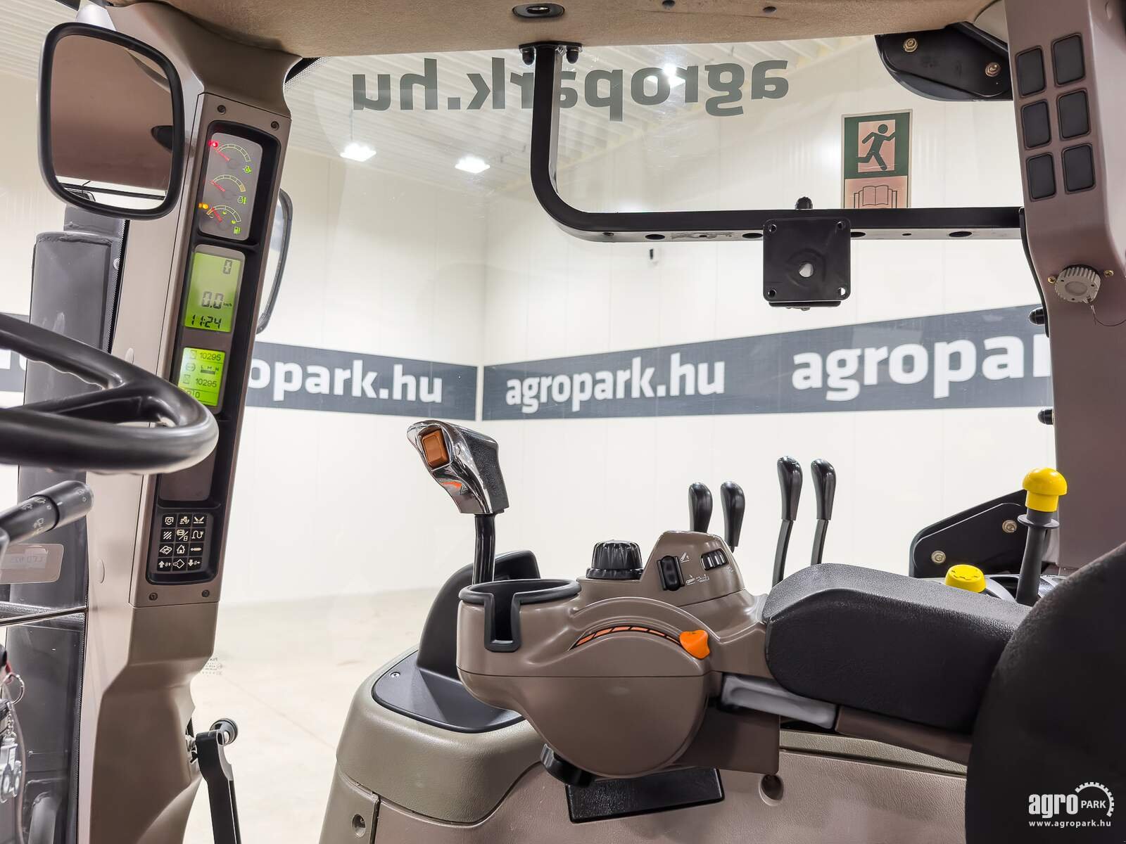 Traktor Türe ait Case IH Puma 165, Gebrauchtmaschine içinde Csengele (resim 12)