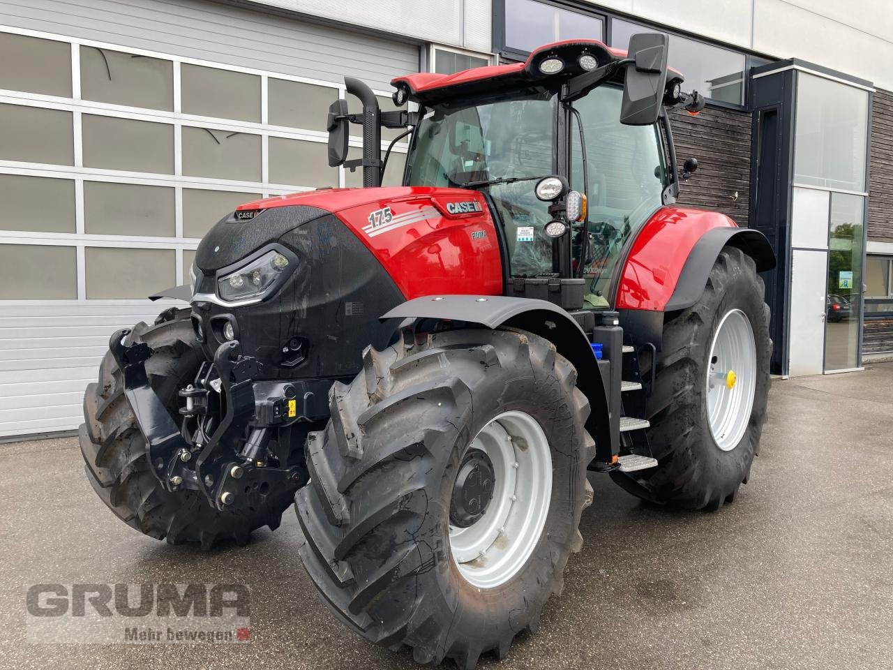 Traktor of the type Case IH Puma 175 CVXDrive, Neumaschine in Friedberg-Derching (Picture 1)