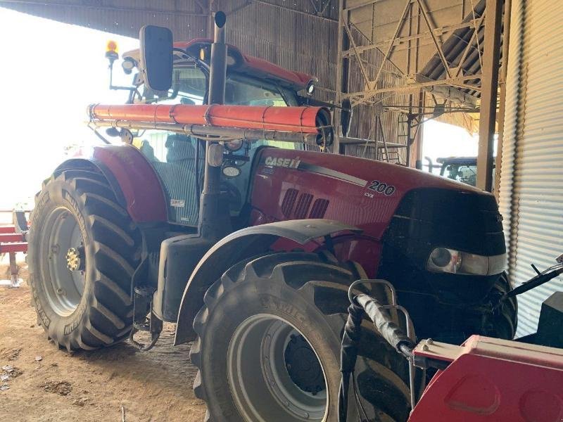 Traktor Türe ait Case IH PUMA 200 CVX, Gebrauchtmaschine içinde SAINT-GERMAIN DU PUY (resim 3)