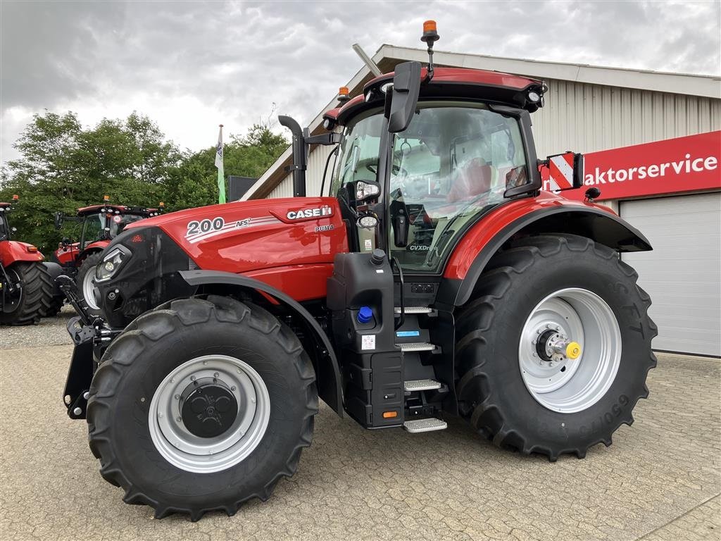 Traktor of the type Case IH Puma 200 CVXDRIVE, Gebrauchtmaschine in Spøttrup (Picture 2)