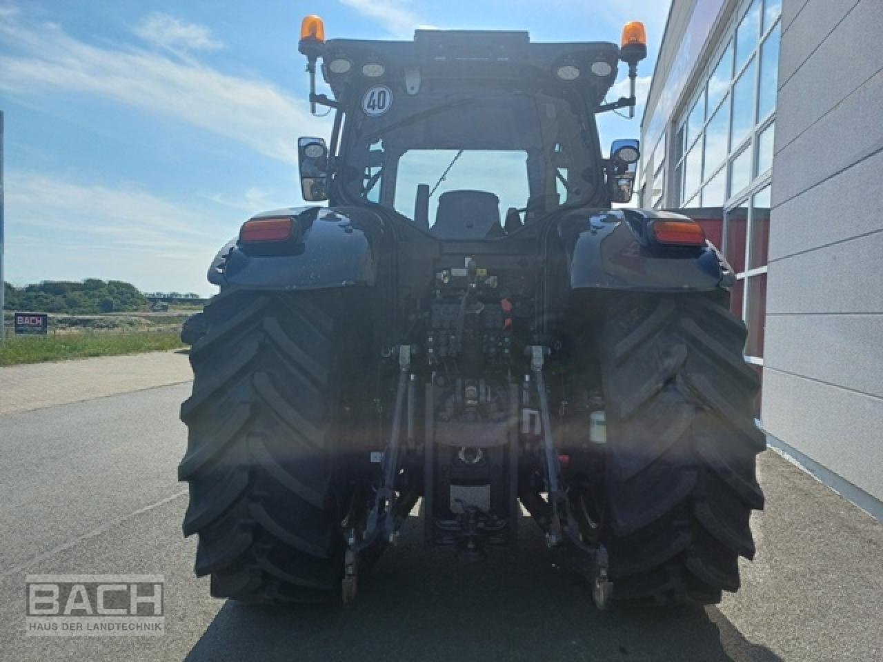 Traktor of the type Case IH PUMA 220 CVX, Gebrauchtmaschine in Boxberg-Seehof (Picture 3)