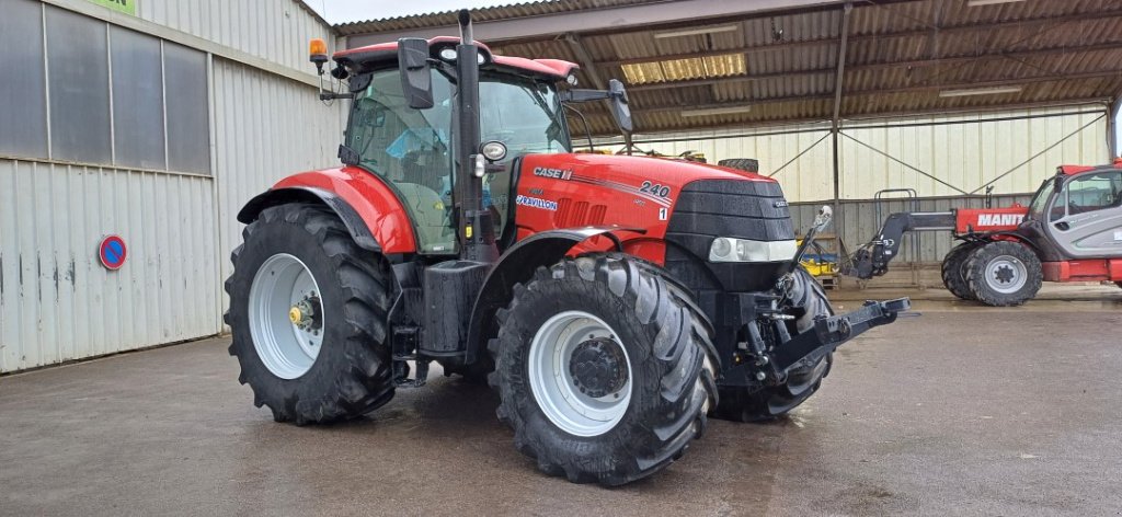 Traktor του τύπου Case IH PUMA 240 CVX GPS, Gebrauchtmaschine σε VERT TOULON (Φωτογραφία 8)