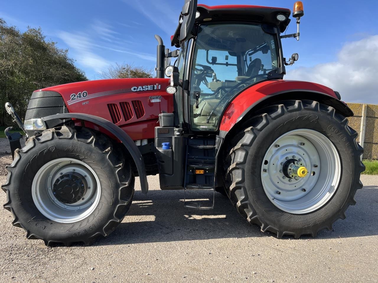 Traktor van het type Case IH PUMA 240 CVX RED, Gebrauchtmaschine in Skjern (Foto 1)