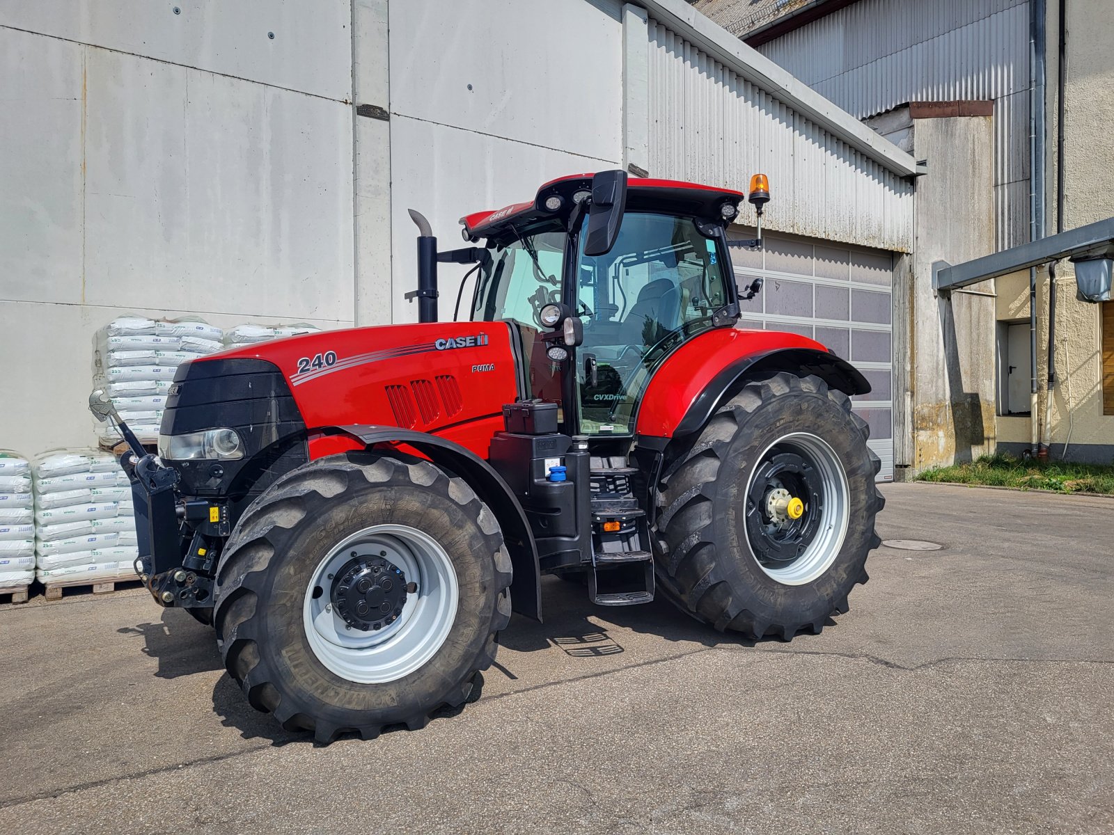 Traktor типа Case IH PUMA 240 CVX, Gebrauchtmaschine в Nellingen (Фотография 9)