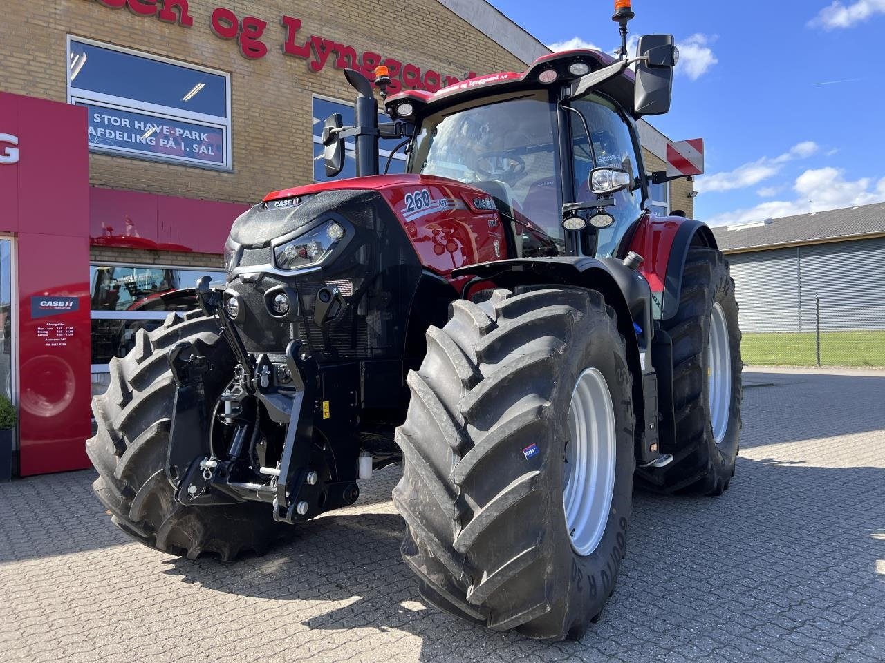 Traktor of the type Case IH PUMA 260 CVXDRIVE, Gebrauchtmaschine in Viborg (Picture 2)