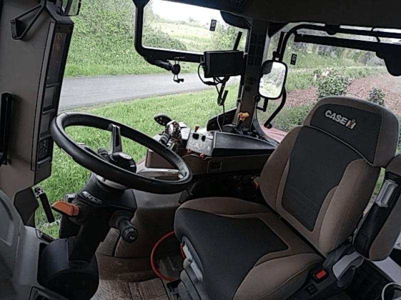 Traktor typu Case IH PUMA CVX 165, Gebrauchtmaschine w ISIGNY-LE-BUAT (Zdjęcie 1)