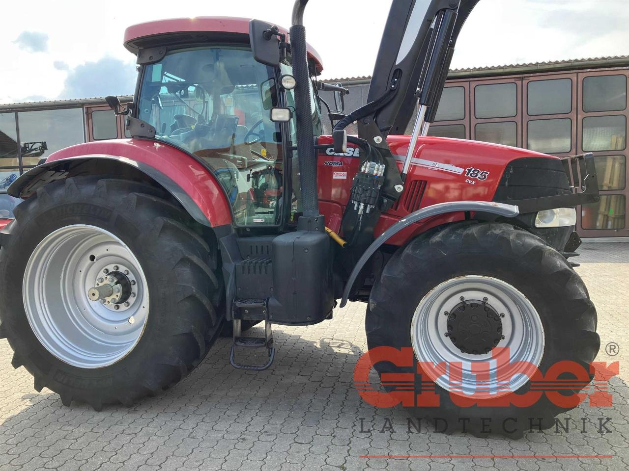 Traktor des Typs Case IH Puma CVX 185, Gebrauchtmaschine in Ampfing (Bild 1)