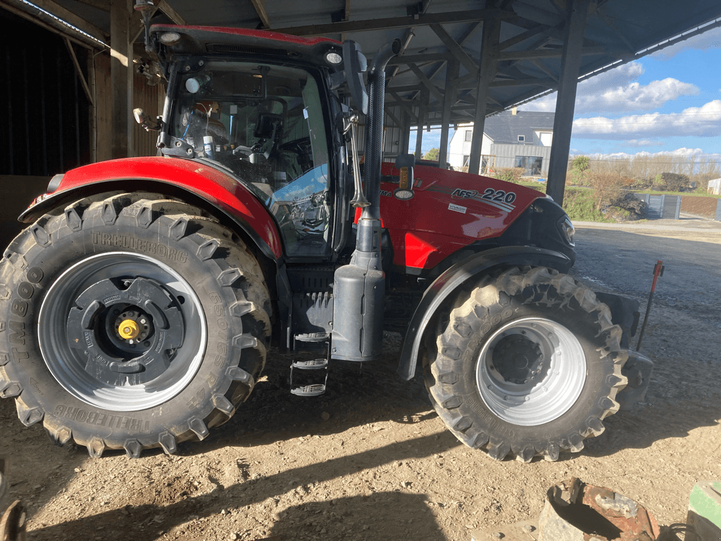 Traktor van het type Case IH PUMA CVX 220, Gebrauchtmaschine in ISIGNY-LE-BUAT (Foto 4)