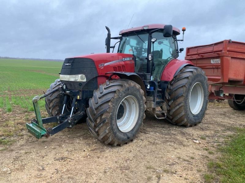 Traktor des Typs Case IH PUMA215CVX, Gebrauchtmaschine in CHAUMONT (Bild 2)