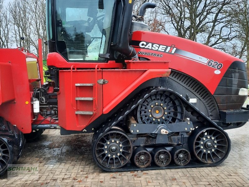 Traktor van het type Case IH Quadtrac 620, Neumaschine in Upahl (Foto 1)