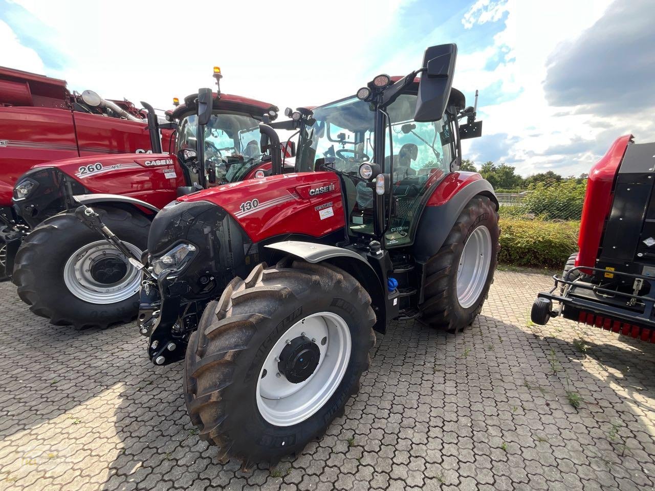 Traktor of the type Case IH VESTRUM 130 CVXDRIVE, Neumaschine in Pfreimd (Picture 1)