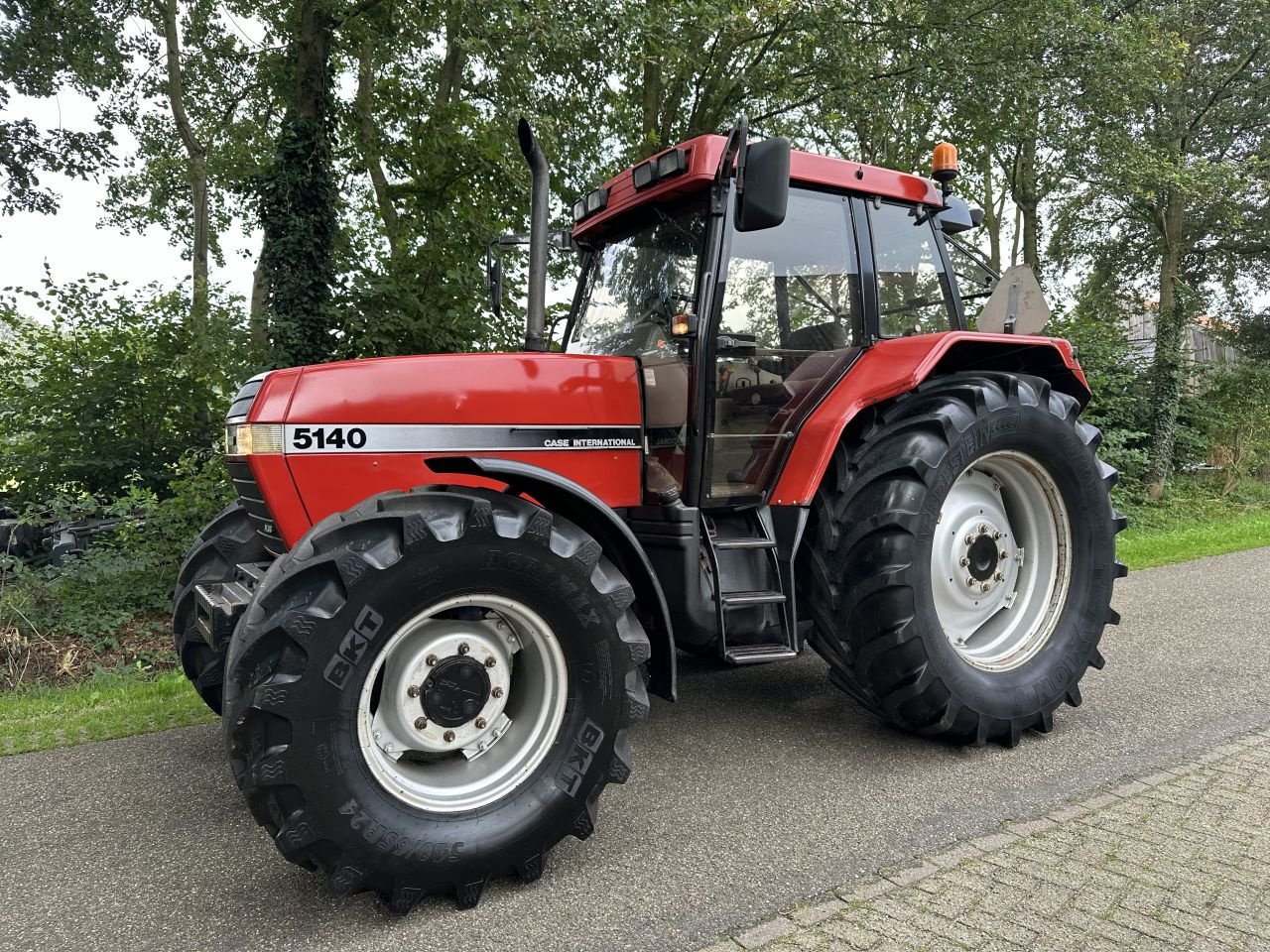 Traktor des Typs Case 5140 Maxxum Plus, Gebrauchtmaschine in Rossum (Bild 1)