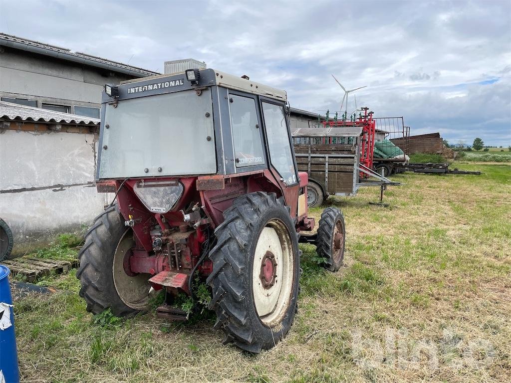 Traktor типа Case 844S, Gebrauchtmaschine в Düsseldorf (Фотография 3)