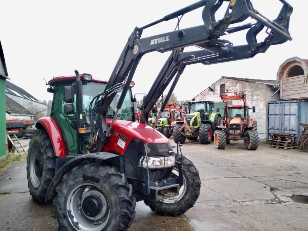 Traktor Türe ait Case Farmall 105 A, Gebrauchtmaschine içinde Liebenwalde (resim 2)