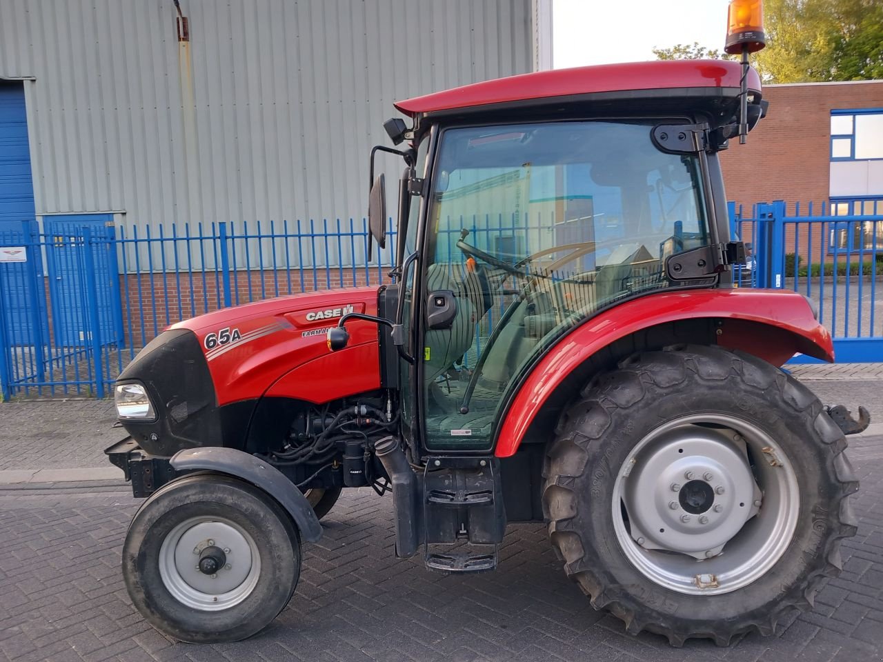 Traktor Türe ait Case Farmall 65A, Gebrauchtmaschine içinde Alblasserdam (resim 4)