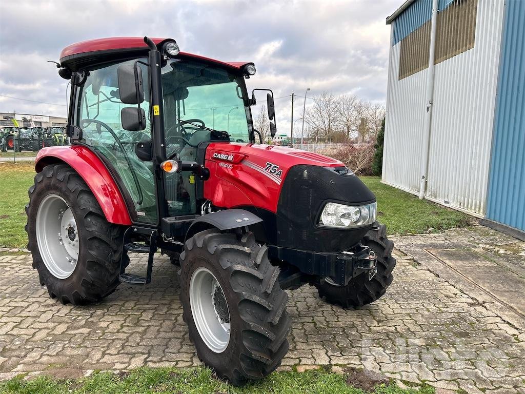 Traktor of the type Case Farmall 75 A, Gebrauchtmaschine in Düsseldorf (Picture 2)