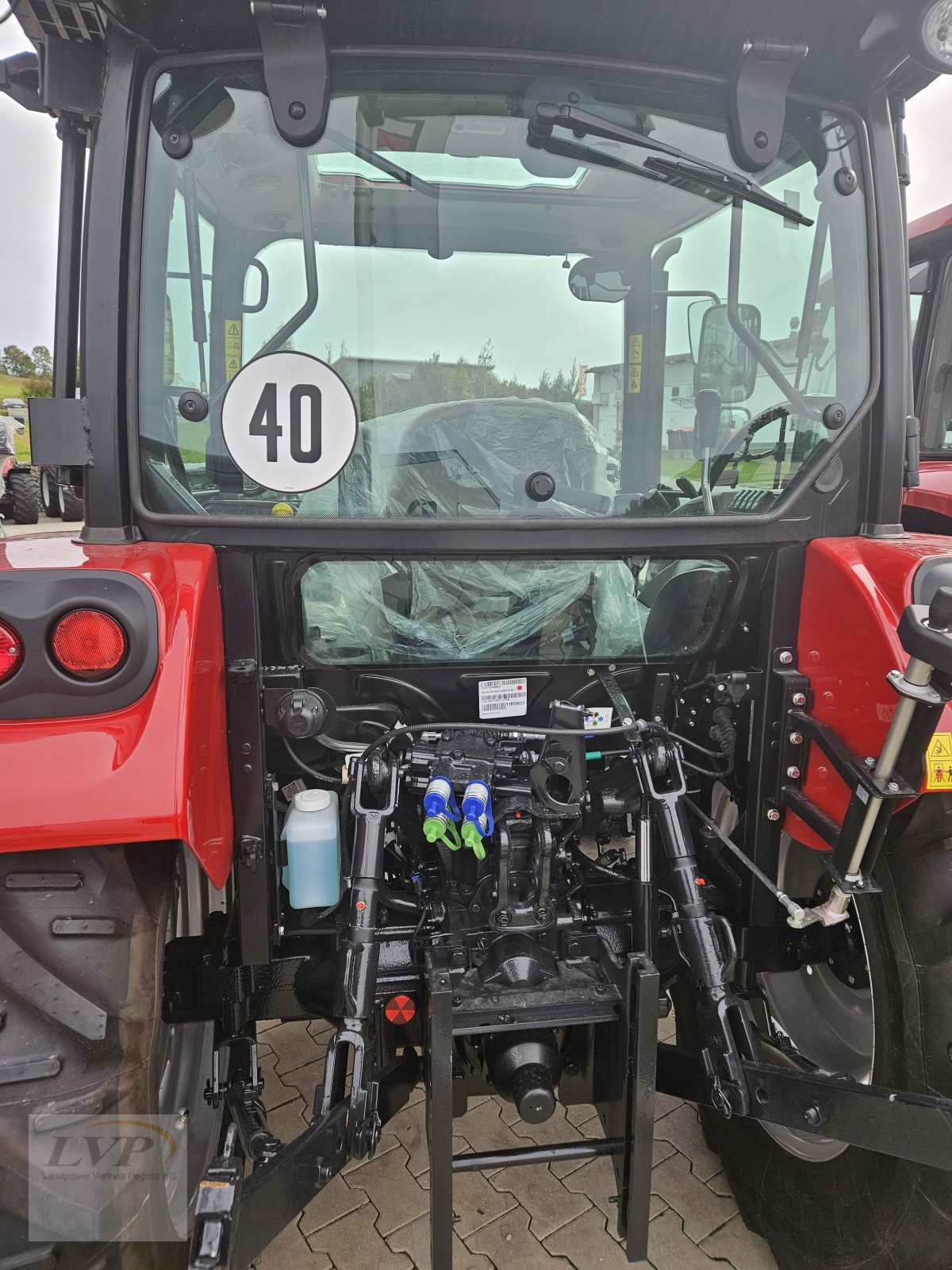 Traktor of the type Case Farmall 75 A, Neumaschine in Hohenau (Picture 7)