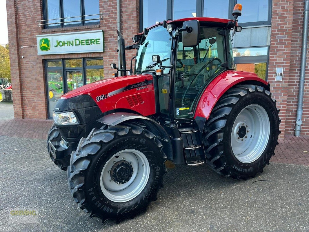 Traktor of the type Case Farmall 95U, Gebrauchtmaschine in Ahaus (Picture 1)