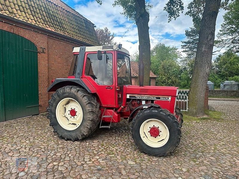 Traktor Türe ait Case IHC 844 XL Allrad Schlepper Traktor – TÜV Neu inkl. MwSt., Gebrauchtmaschine içinde Fitzen (resim 3)