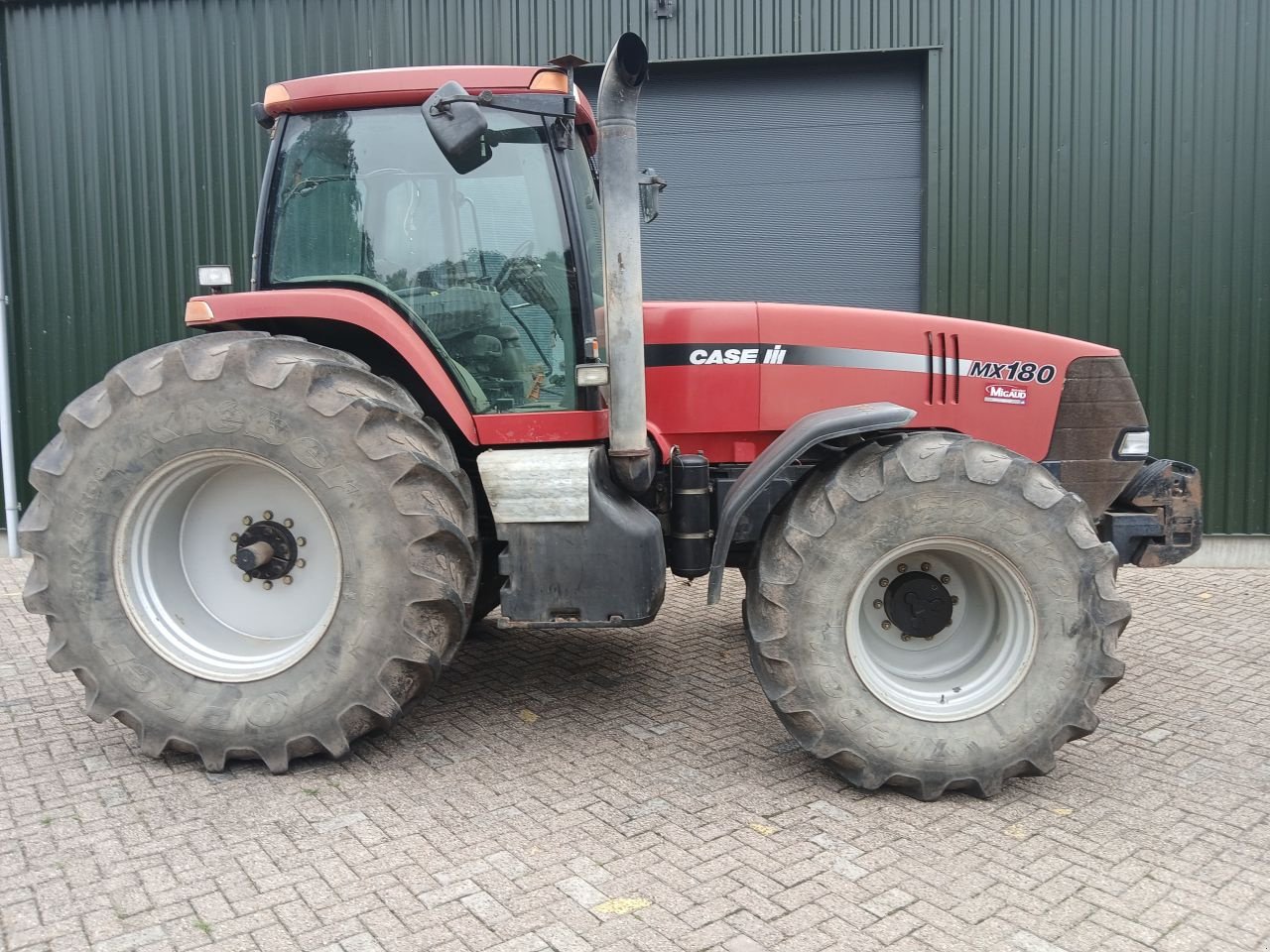 Traktor des Typs Case Mx 180, Gebrauchtmaschine in Loosbroek (Bild 1)