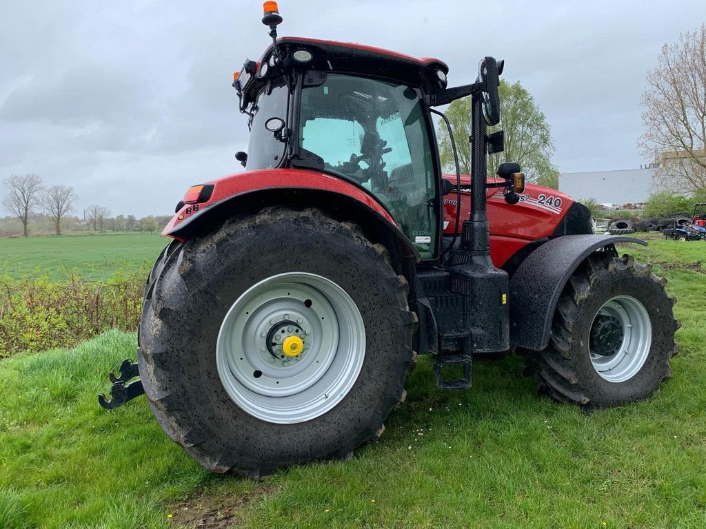 Traktor van het type Case Puma 240, Neumaschine in Wierden (Foto 2)