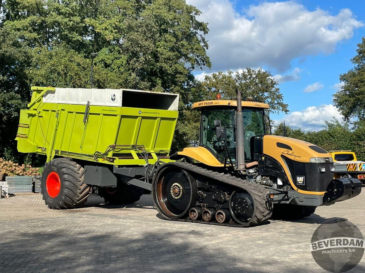 Traktor Türe ait Challenger MT765B Claas overlaadwagen, Gebrauchtmaschine içinde Vriezenveen (resim 2)