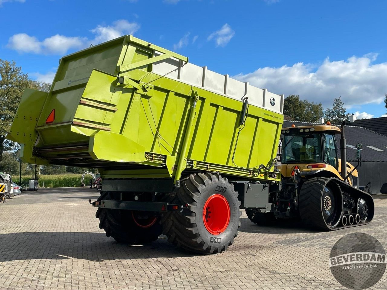 Traktor Türe ait Challenger MT765B Claas overlaadwagen, Gebrauchtmaschine içinde Vriezenveen (resim 3)