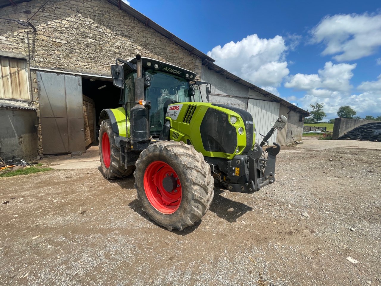 Traktor typu CLAAS 610, Gebrauchtmaschine w MORLHON LE HAUT (Zdjęcie 2)